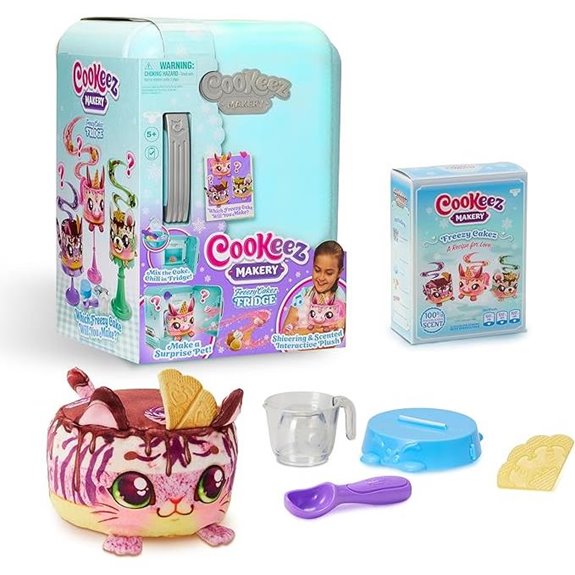 Cookeez Freezy Cakez Plush Friend Mix & Decorate